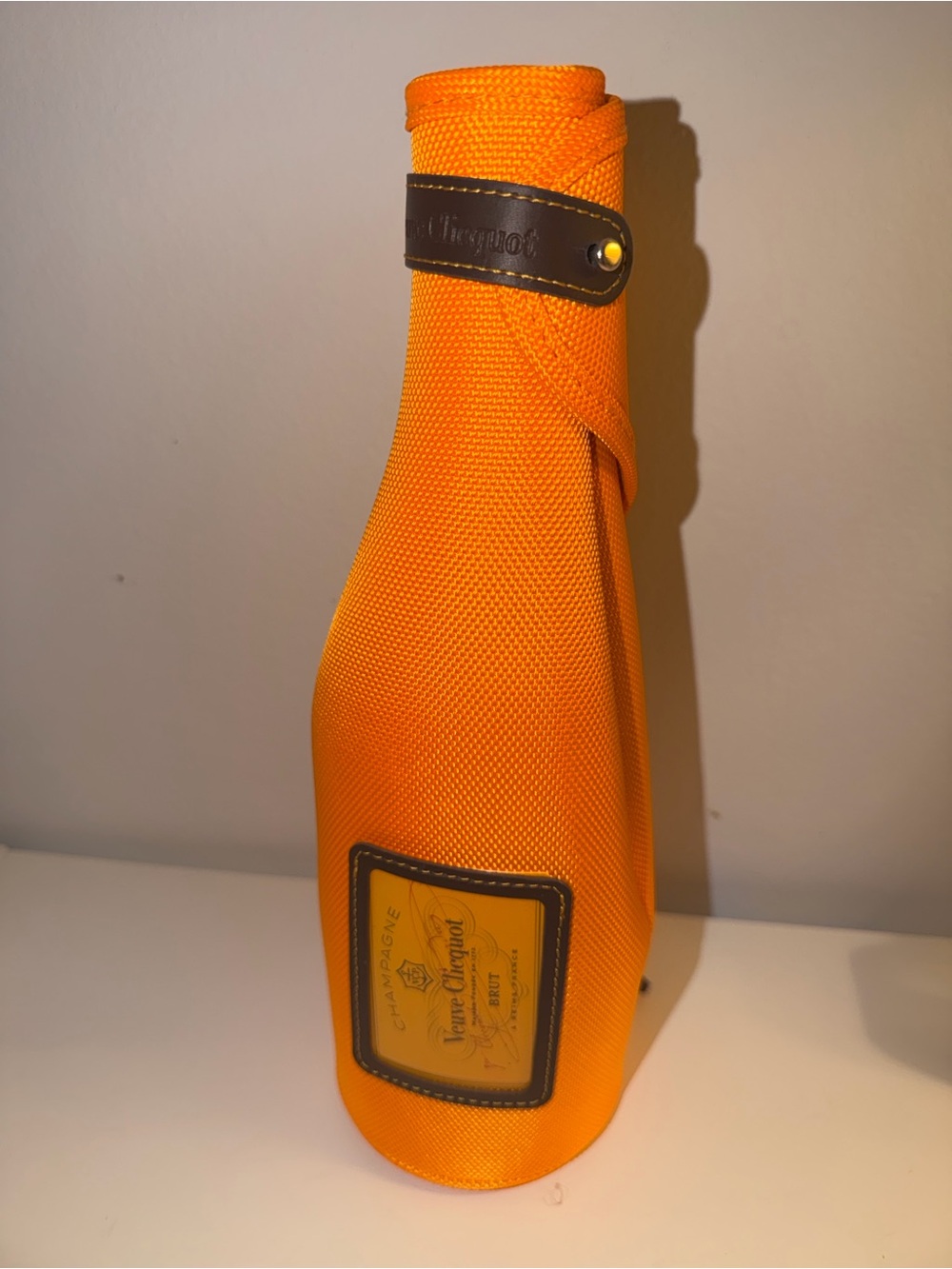 🧡🆕 Veuve Clicquot Brut Champagne Bottle Jacket Carry Case Insulated 750ml